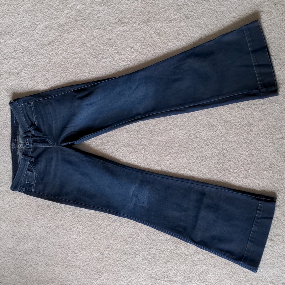 Guess Jeans